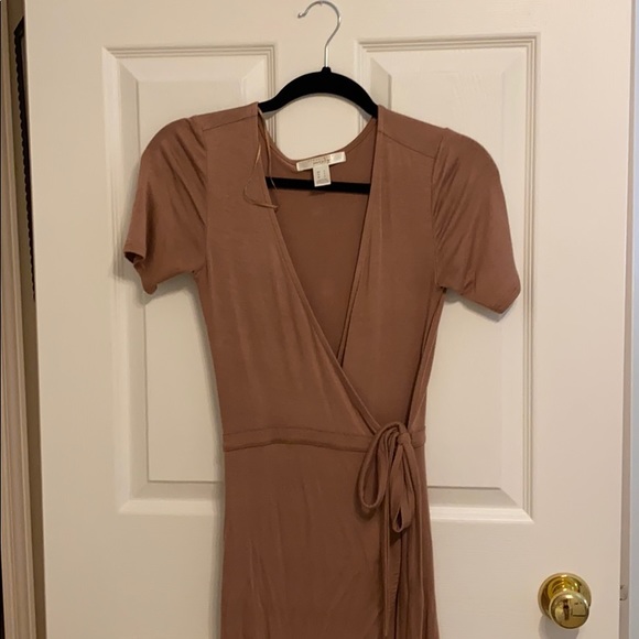 Wrap dress - Picture 2 of 2